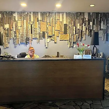 Hotel U Grubego 3*