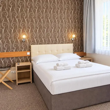 U Grubego Hotel 3*